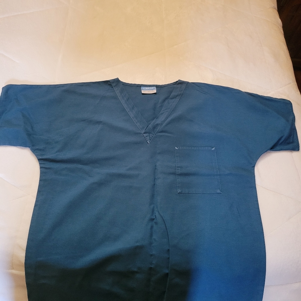 Scrubs size large top and bottoms $15
